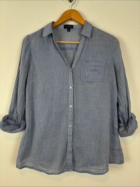 The Limited Blue Lightweight Casual Button-Down Shirt Women’s Medium 100% Cotton